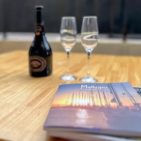 Appartement Place Des Lices - K1 *